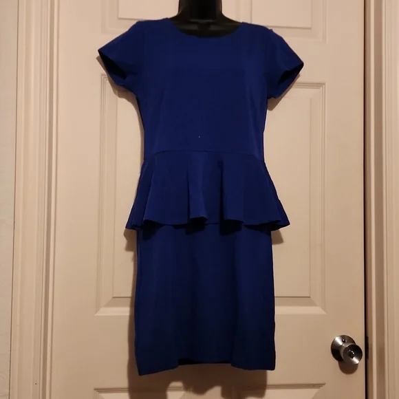 Saks Fifth Avenue | Dresses | Saks Fifth Avenue Red Label Blue Peplum Dress 